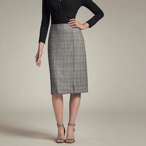 MM Lafleur The Mulberry Pencil Skirt in Plaid Black Cream Size 6